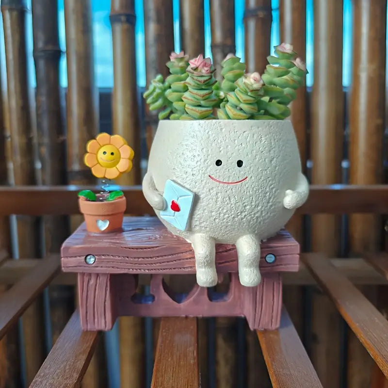 Sweetheart Smiley Pot